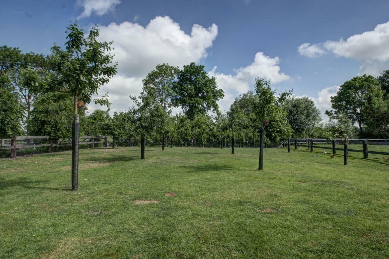 Boeren Biezen Bed Landelijk Villa ภายนอก รูปภาพ